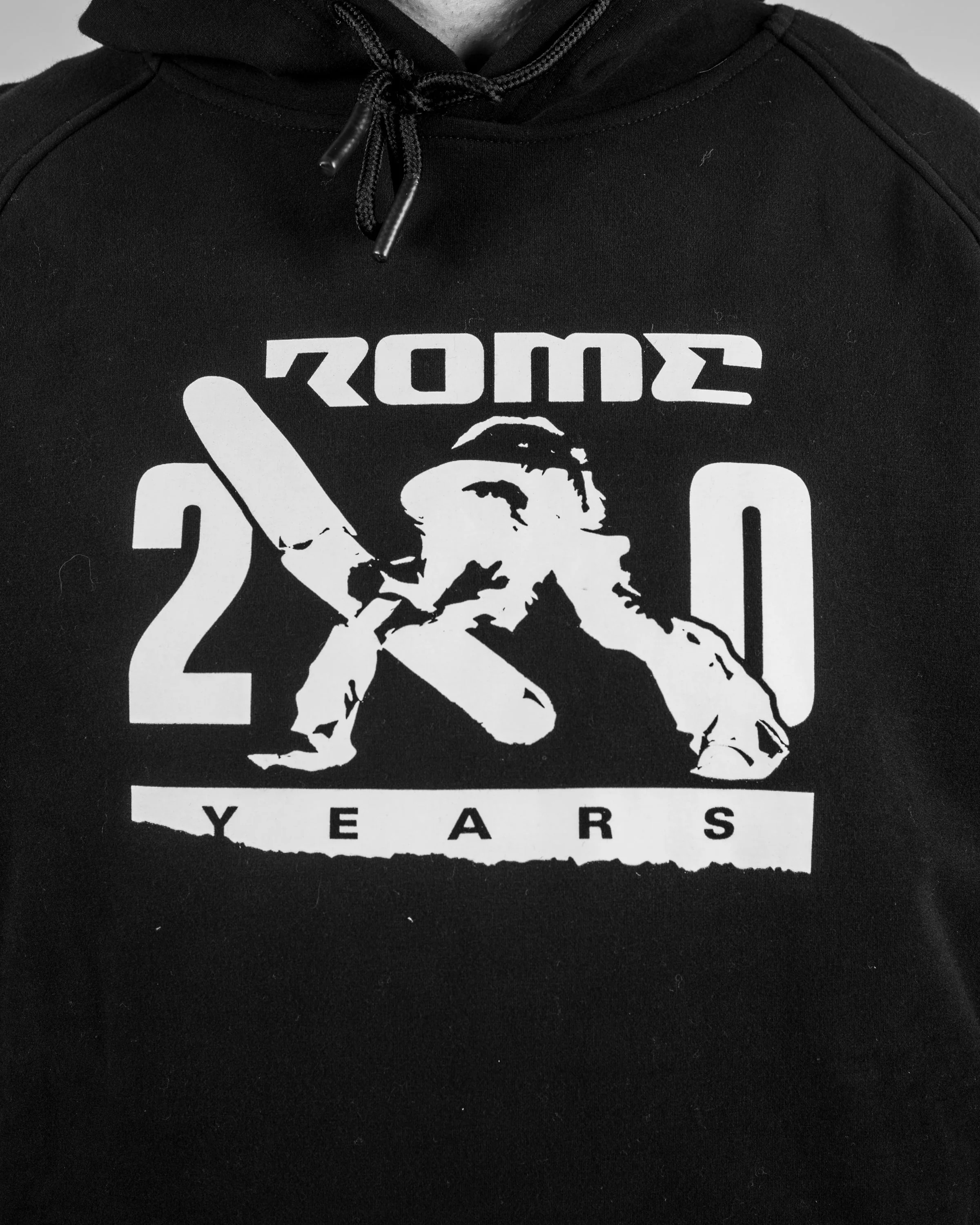 Basic Hoodie 20Th Anniversary - Image 3